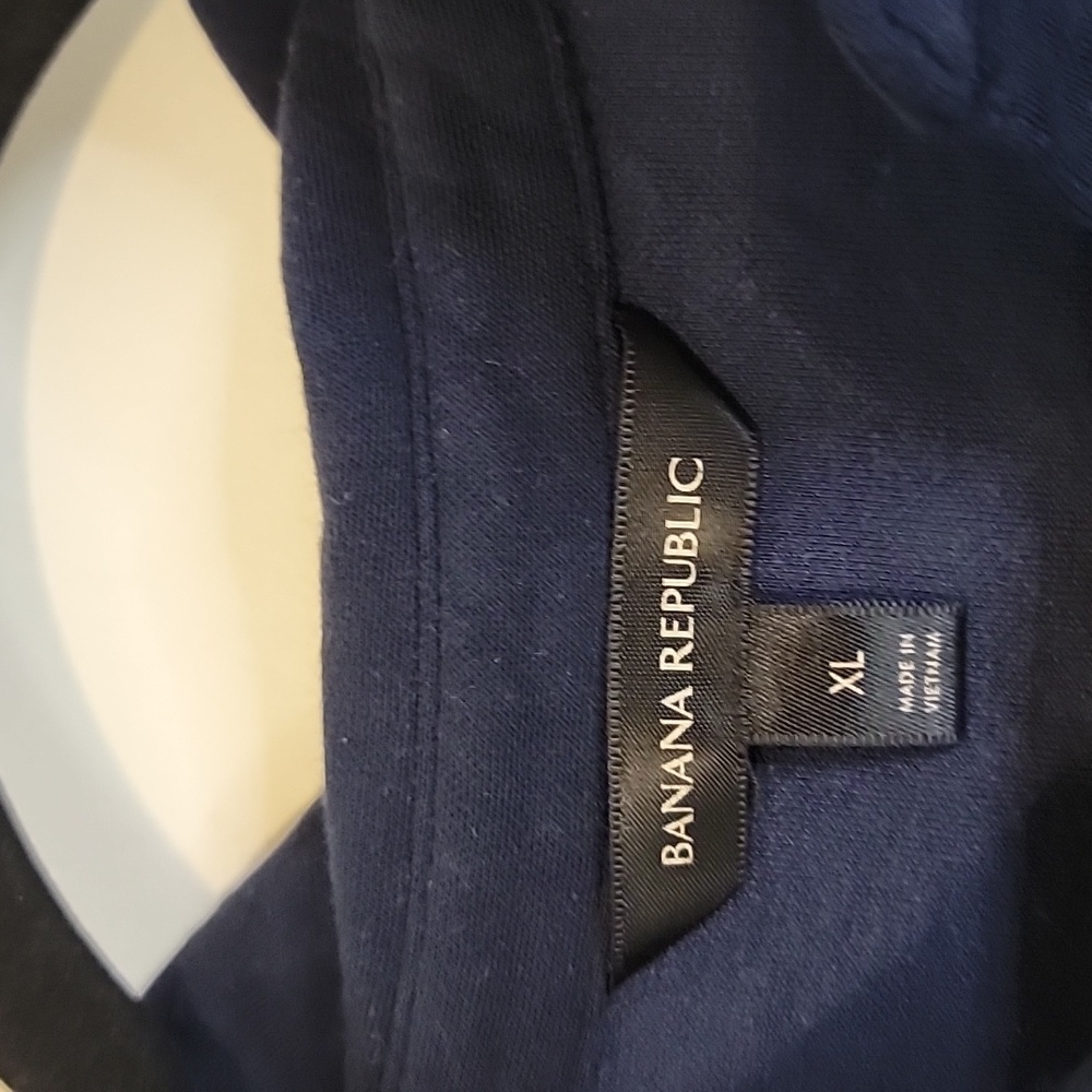 Banana Republic Dark Blue Casual Button Down Shirt - Picture 2 of 9